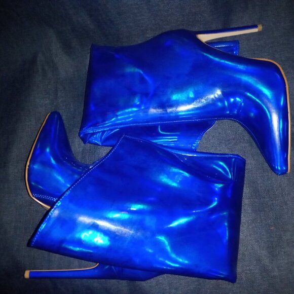 AZALEA WANG " NOT YOUR AVERAGE BLUE " Stiletto Boots ( BRAND NEW!! ) - Picture 2 of 3